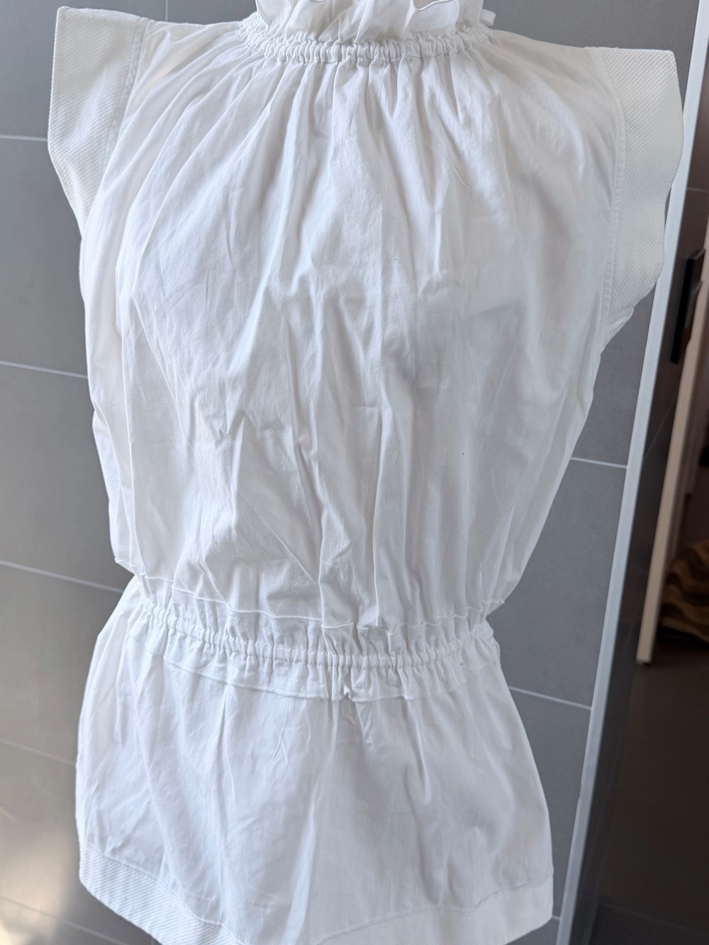 Victoria Beckham White Tie-Waist Sleeveless Blouse